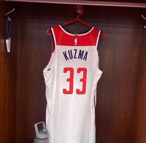 库兹马今日头条,揭秘篮球巨星库兹马的最新动态与成就